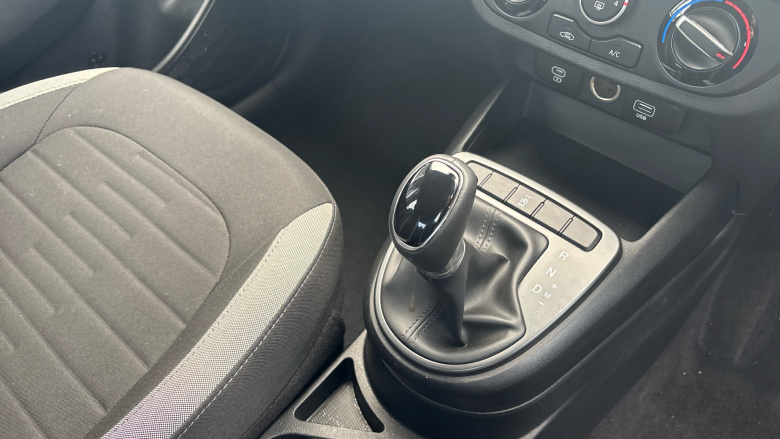 Hyundai i10 1.0 [63] Advance 5dr Auto [Nav] Petrol Hatchback